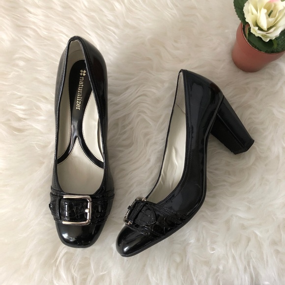 NATURALIZER Buckle Patent Leather Heels - Size 8.5 - Picture 1 of 6